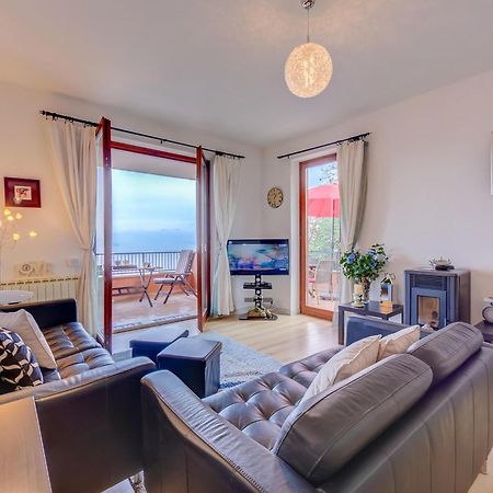 Ferienwohnung La Bellavista Penthouse Stresa Exterior foto